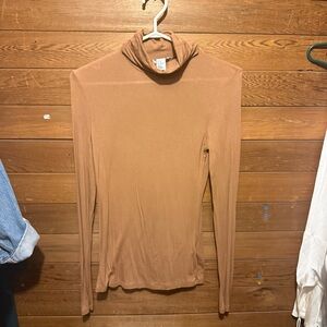 H&M Tan Turtleneck Top